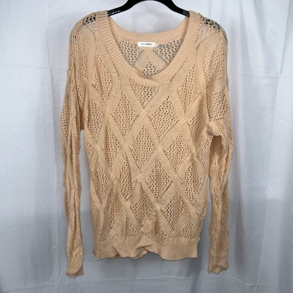 Blu Pepper Sweater Open Crochet Knit U-Scoop Neck Long Sleeve Top Pullover Shirt - Picture 3 of 12